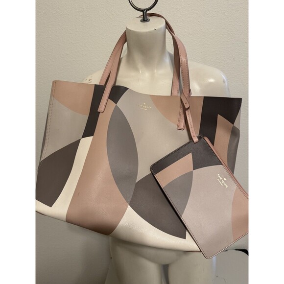Kate Spade Pink Geometric Reversible Tote Purse Matching Wristlet Cow Leather - Picture 5 of 9